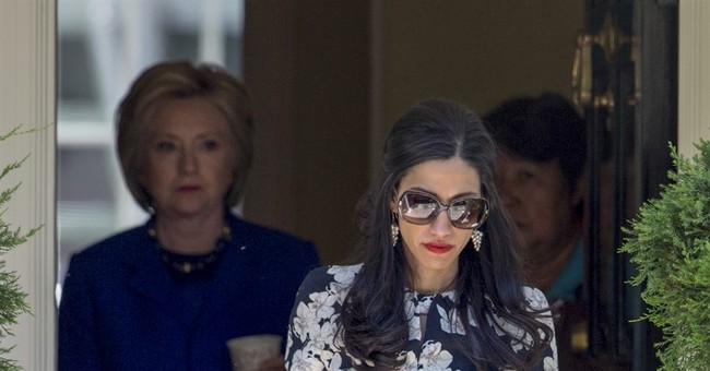 Top Clinton Aide Says a US Senator Sexually Assaulted Her, But There’s a Catch