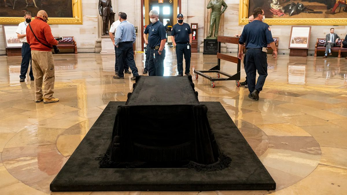 Bob Dole to lie in state in Capitol Rotunda, where Biden, lawmakers will pay tribute