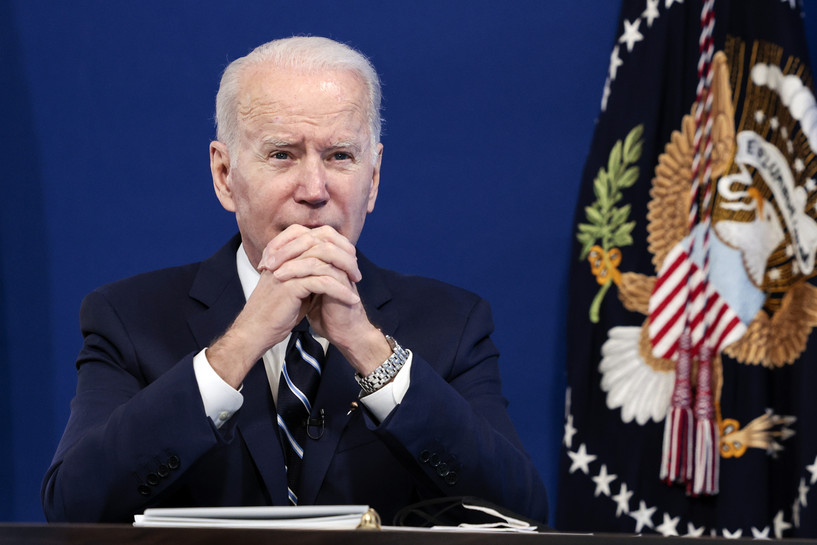 Biden adopts play-it-cool strategy with Putin