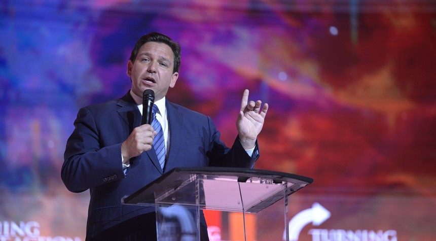 Ron DeSantis Rips IRS Expansion: ‘Middle Finger to the American People’