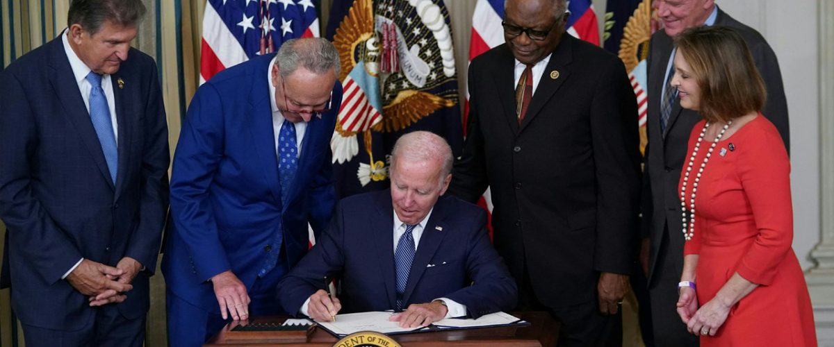 Biden signs Dems’ $739,000,000,000 spending and climate bill into law — after blasting GOP opposition