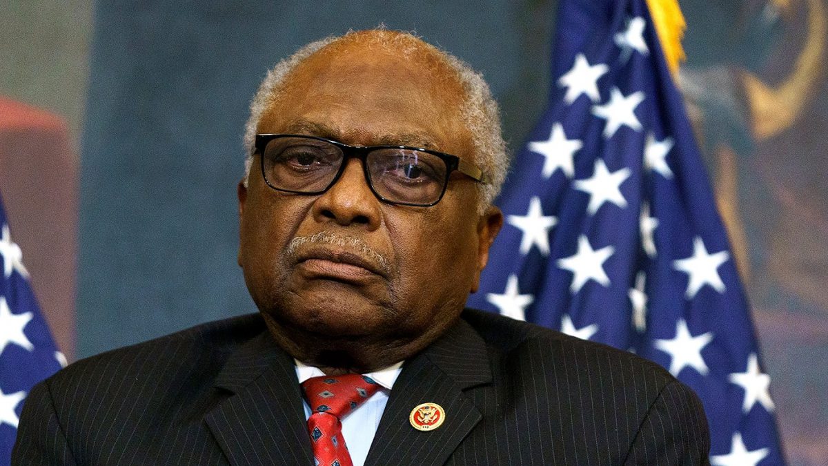 Clyburn won’t say whether Biden should run again until after midterms