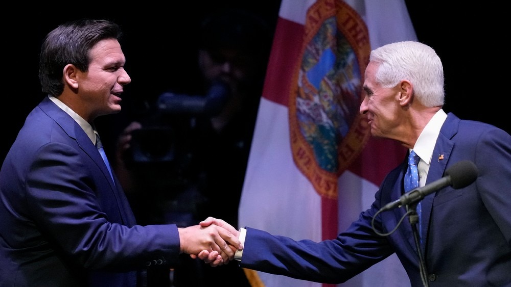 Former Charlie Crist Staffers Endorse DeSantis: The Choice ‘Could Not Be More Clear’