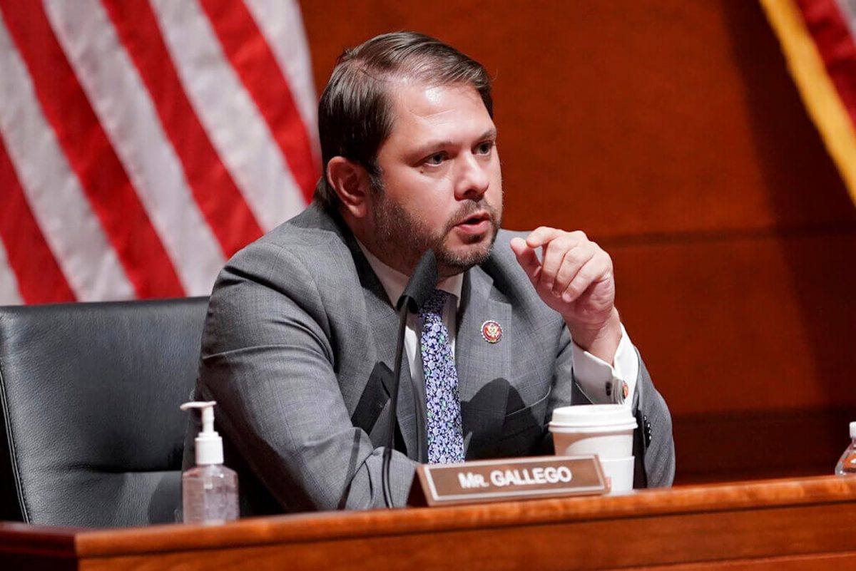 Gallego set to launch Senate bid, teeing up potential Sinema challenge