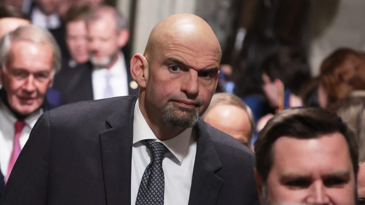 Sen. Fetterman hospitalized after “feeling lightheaded” in D.C.