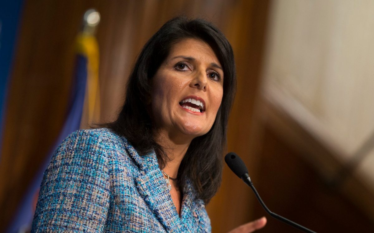 Haley looks to move past Trump with a style that predates him