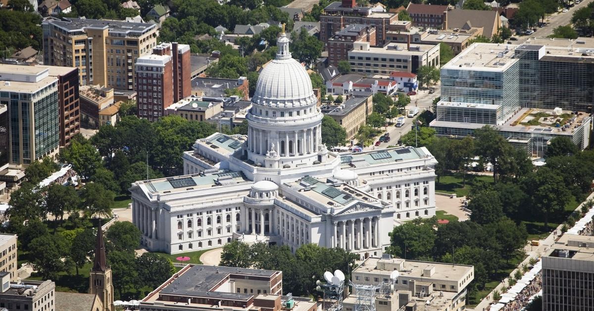 GOP’s electoral silver lining: Wisconsin legislative supermajority, Illinois school board wins