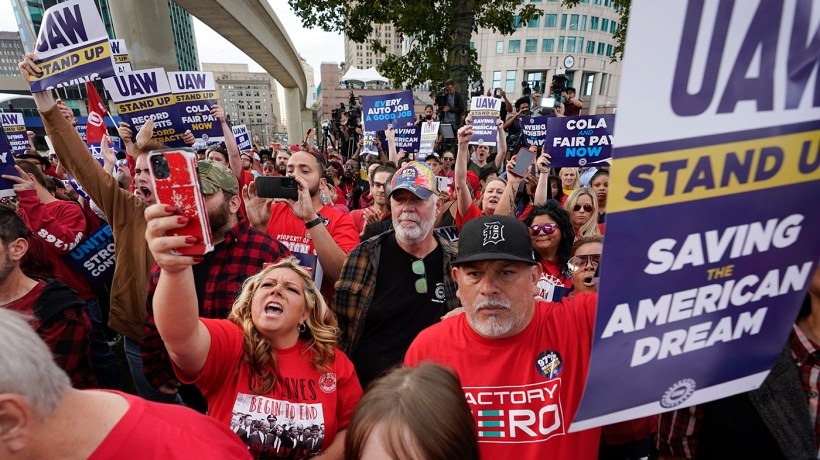 ‘We’re in the abyss’: How the UAW strike could hit the economy