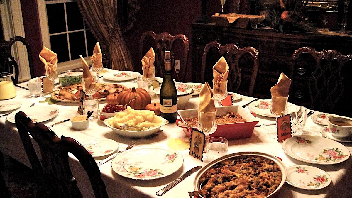A Guide To Surviving Your Miserable Leftist Guests At Thanksgiving Dinner