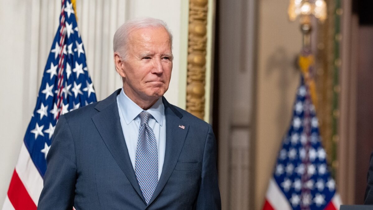 Joe Biden Apparently Helped Hunter Defy A Subpoena, So Why Is Trump The One Charged With Obstructing Justice?