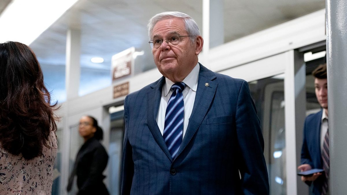 Menendez won’t file for Democratic primary, opening door to independent run