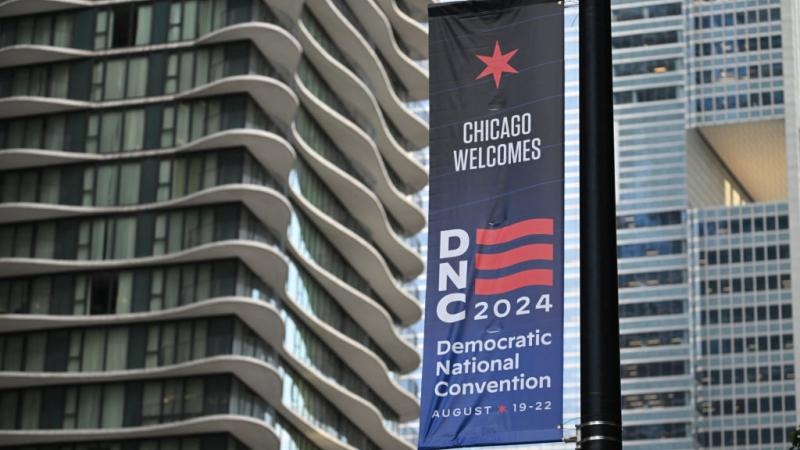 Democrats risk star power outshining issues at party convention in Chicago