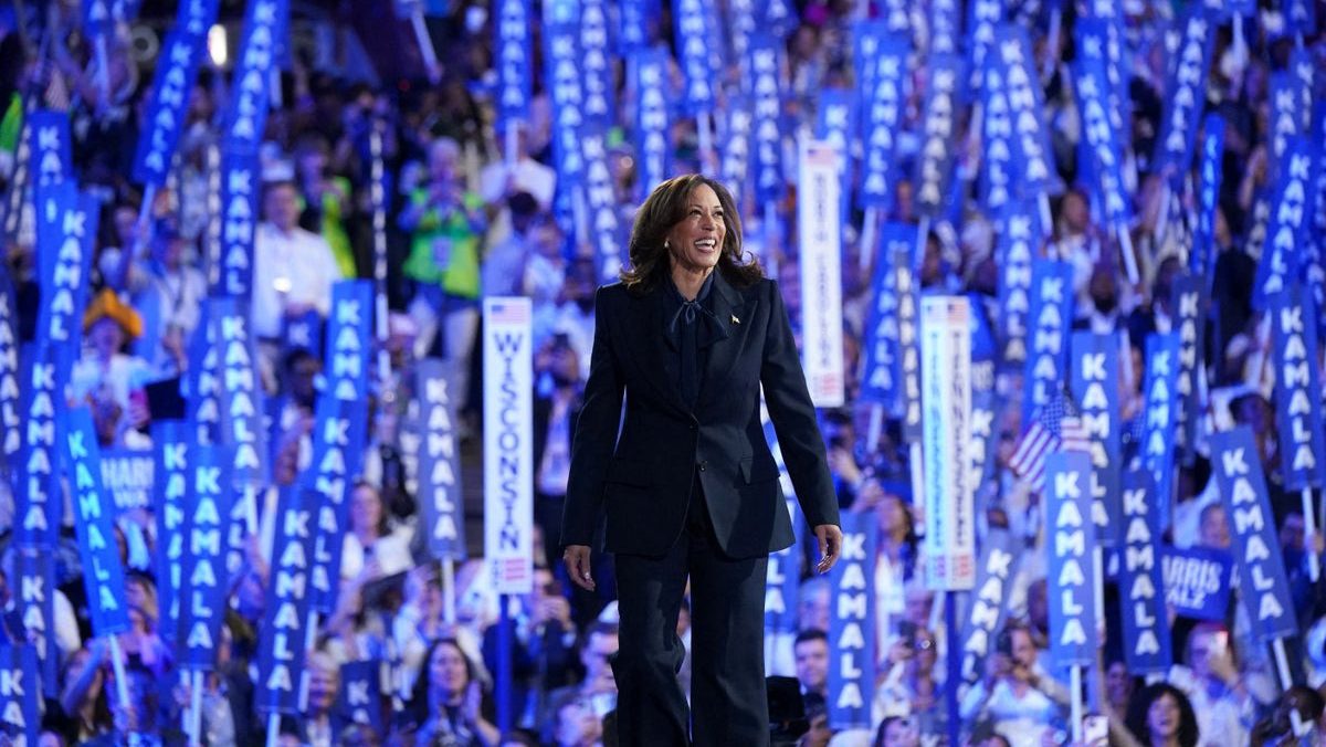 Kamala Harris Ducks 3 Things as She Accepts Dems’ Nomination